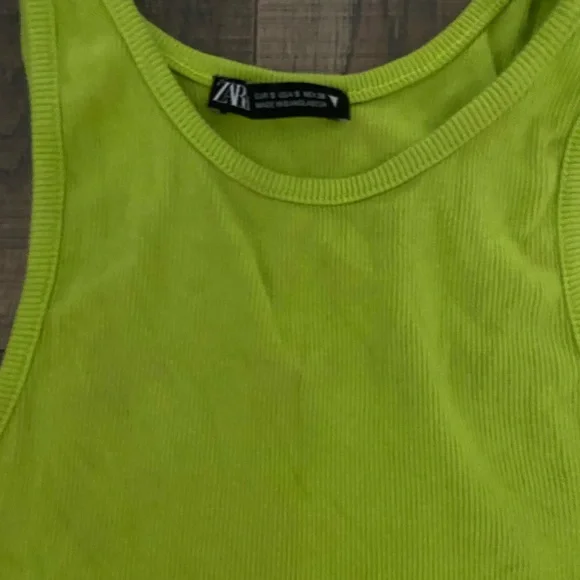 Lime Green zara top! size xs! - Picture 3 of 3